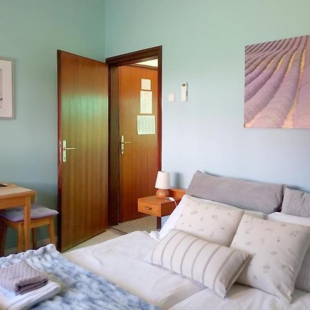 Sobe Zimmer Rooms Zivcic Karlovac Exterior photo